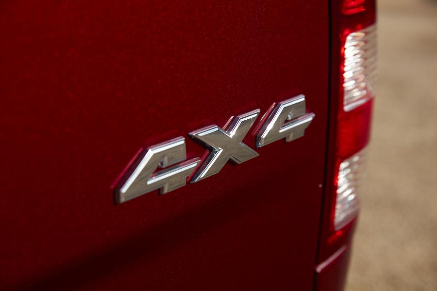 Логотип Ram 1500 Laramie Crew Cab (DS) 2018 года  (AU) (фото 3 из 52)
